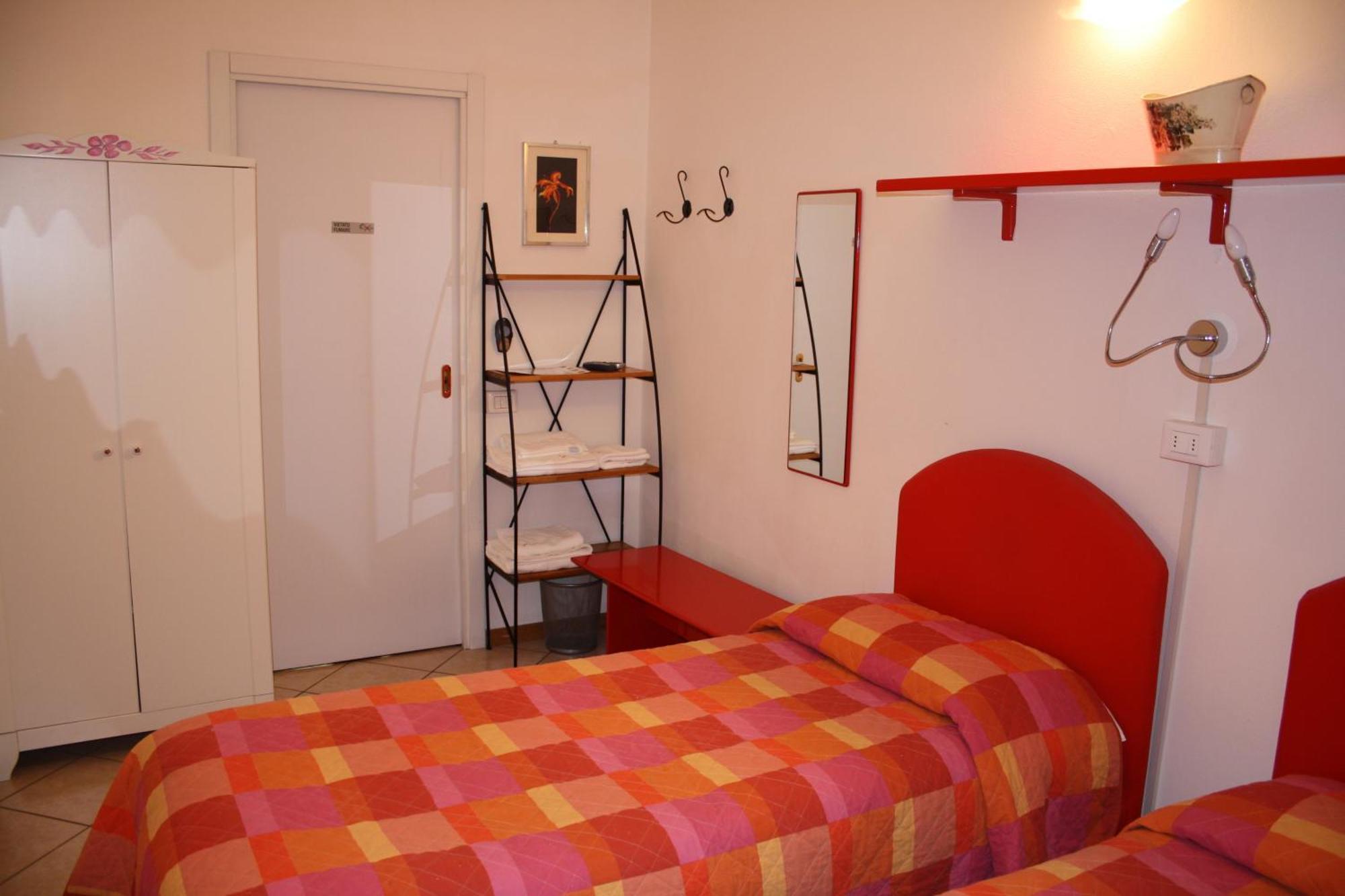 City'S House Guest House Bergamo Exterior photo