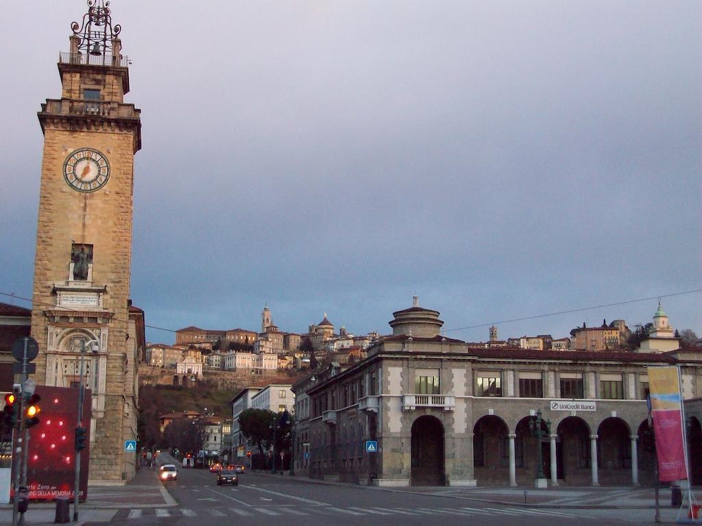 City'S House Guest House Bergamo Exterior photo